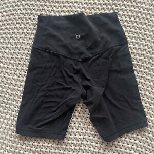 lululemon Align High-Rise Short 8"